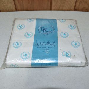 NOB Vintage Dan River 200 Thread Debutante (2) Full Flat Sheets 81 x 108 Cotton